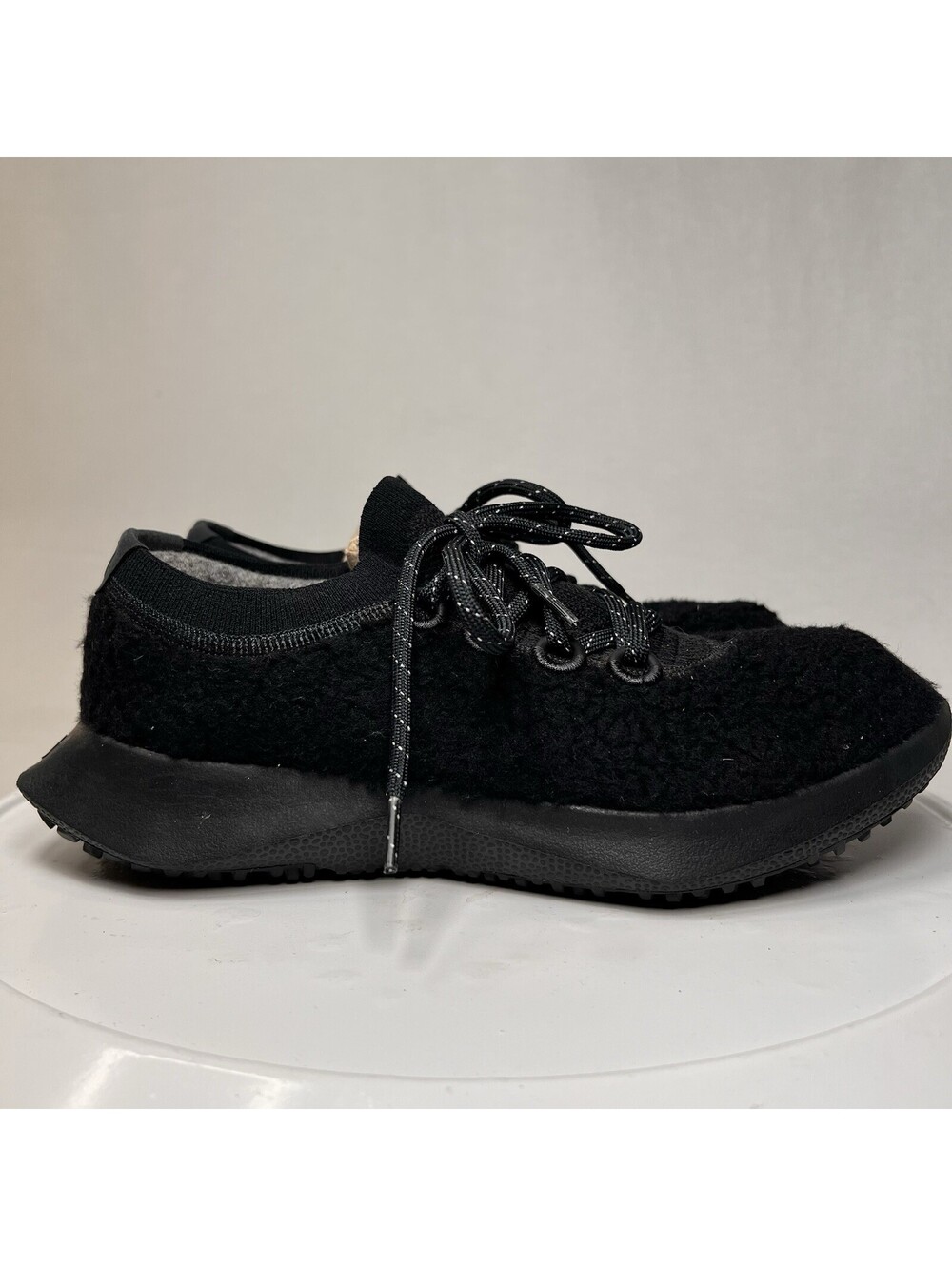 ALLBIRDS Wool Runner Fluffs Black Fuzzy Warm Comfort Training Women’s Size 9